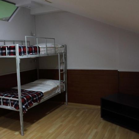 Hostel Portal Tbilisi Esterno foto