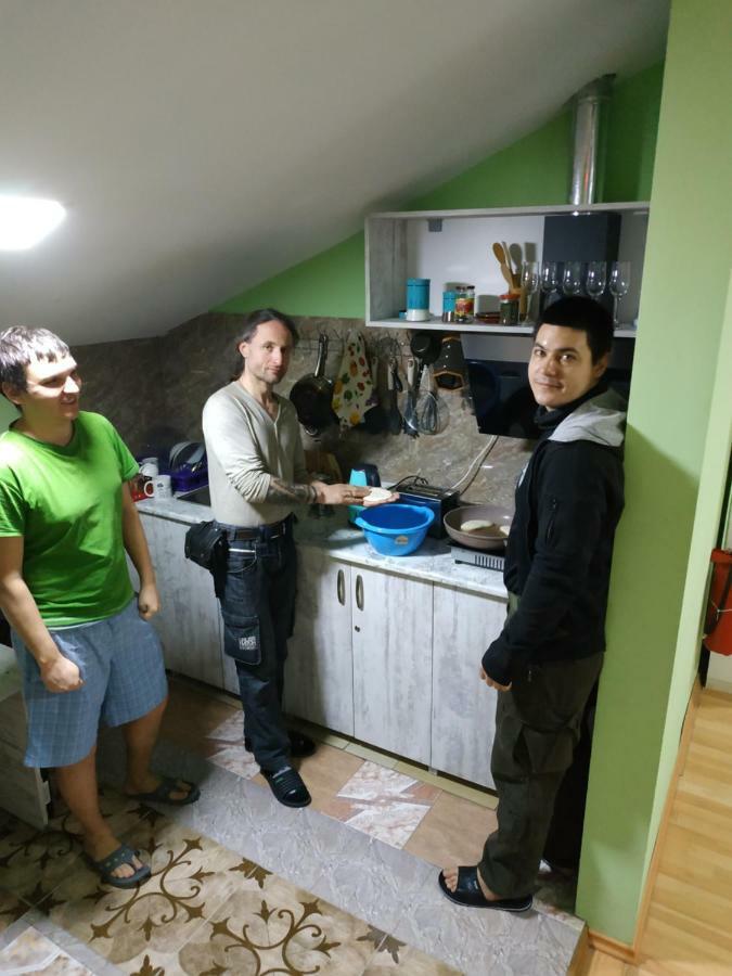 Hostel Portal Tbilisi Esterno foto